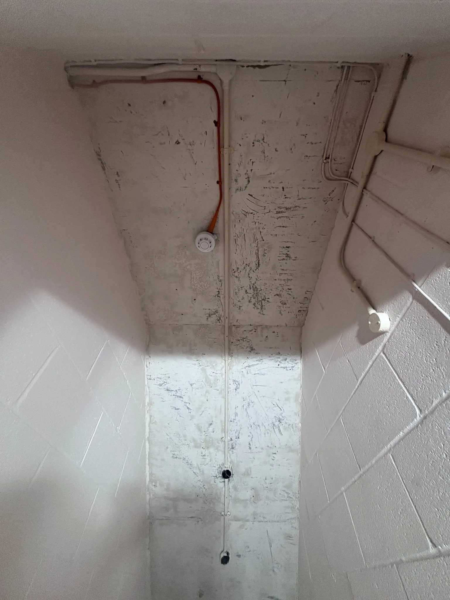Licensed asbestos gasket removal in a Hampstead commercial property